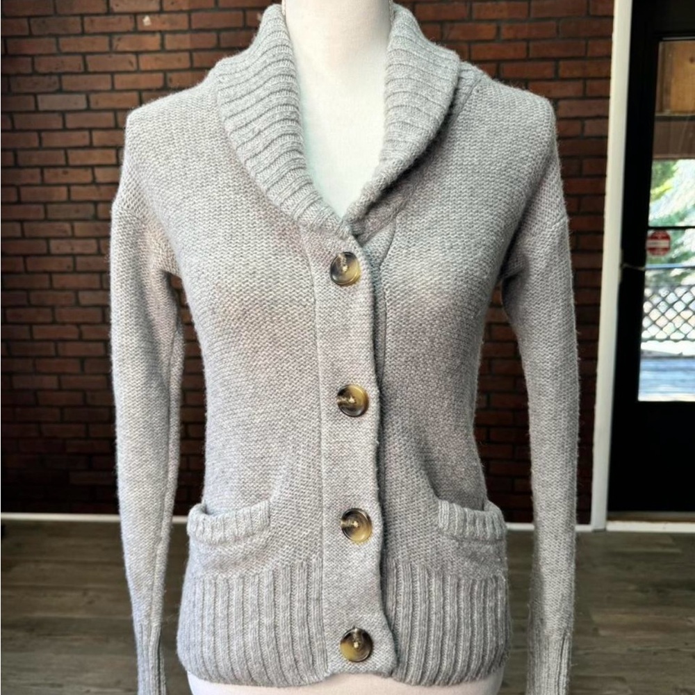 Aerie Gray Shawl Collar Knit Button‎ Cardigan Sweater Women’s Small Y2K